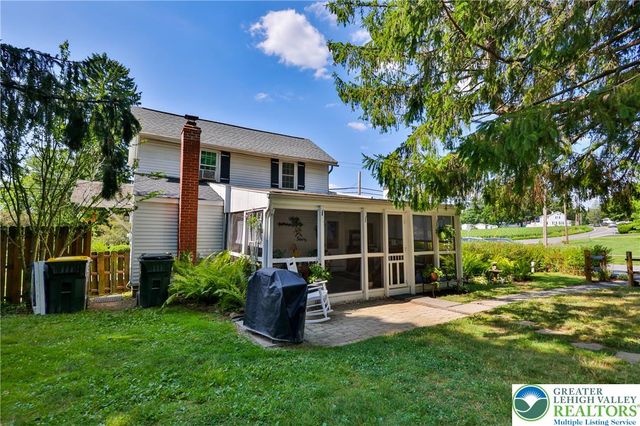 666 Point Phillips Road, Moore Twp, PA 18014