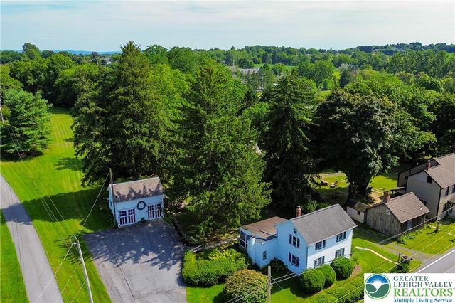 666 Point Phillips Road, Moore Twp, PA 18014