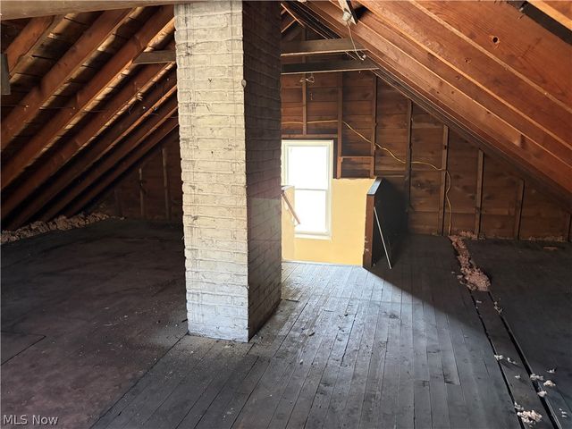 11905 Shadeland Avenue, Cleveland, OH 44108