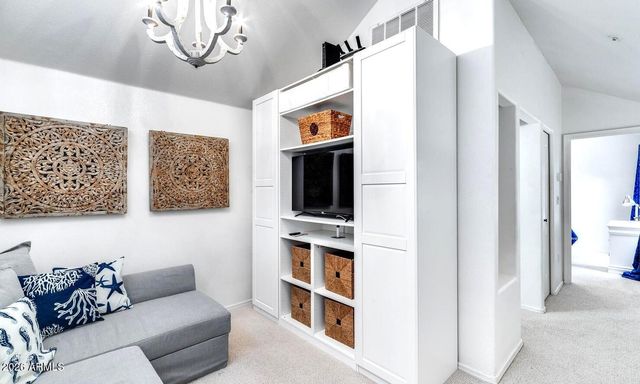 1633 E LAKESIDE Drive 131, Gilbert, AZ 85234