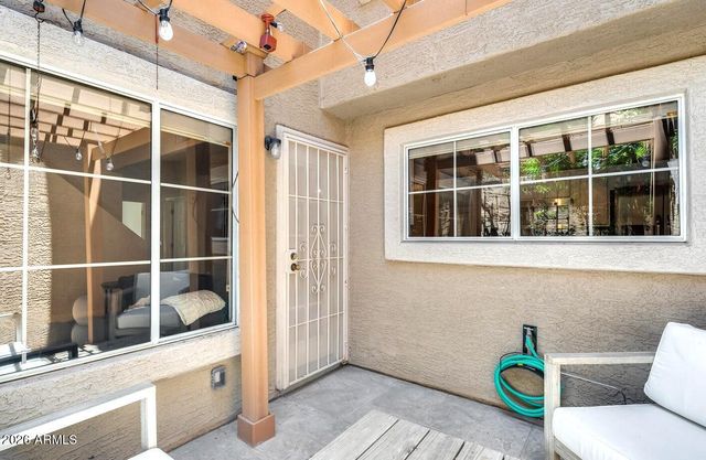 1633 E LAKESIDE Drive 131, Gilbert, AZ 85234