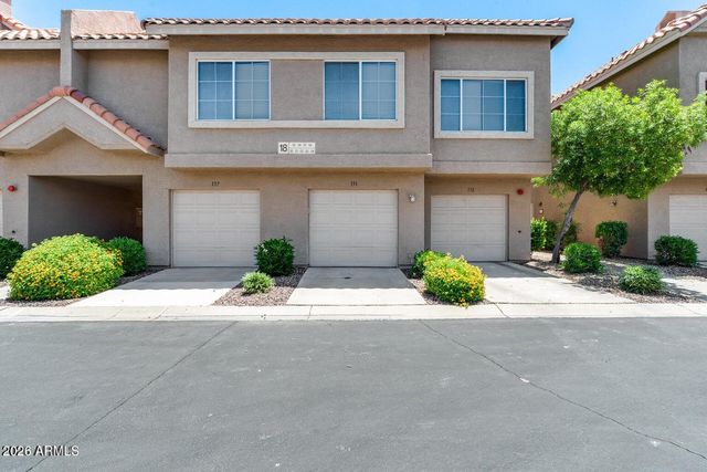 1633 E LAKESIDE Drive 131, Gilbert, AZ 85234