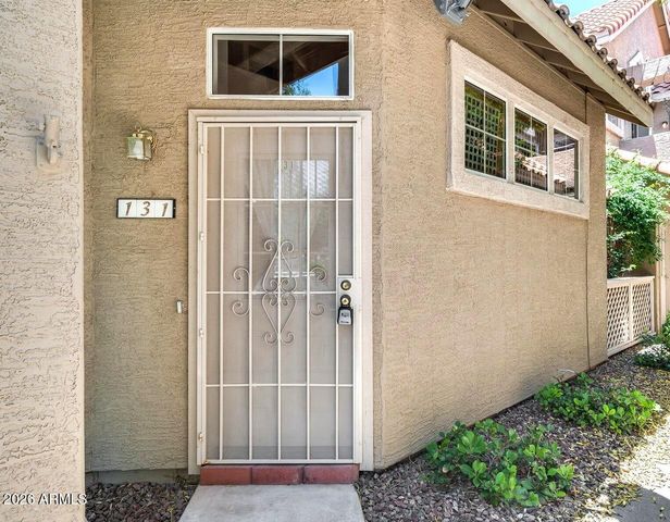 1633 E LAKESIDE Drive 131, Gilbert, AZ 85234