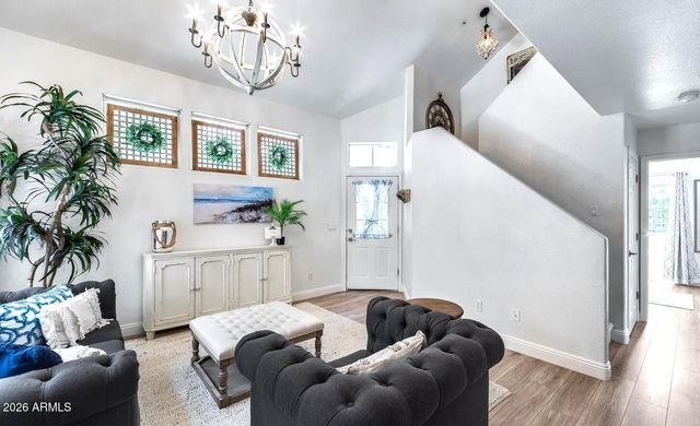 1633 E LAKESIDE Drive 131, Gilbert, AZ 85234