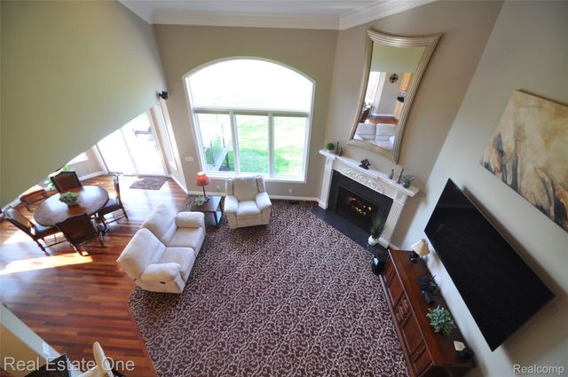 3648 W Tienken Road, Rochester Hills, MI 48306