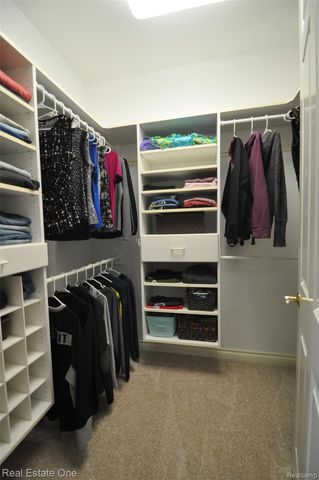 3648 W Tienken Road, Rochester Hills, MI 48306