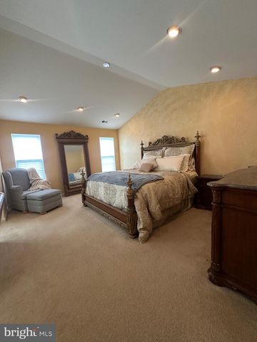 110 SANSOM LN, Deptford, NJ 08096