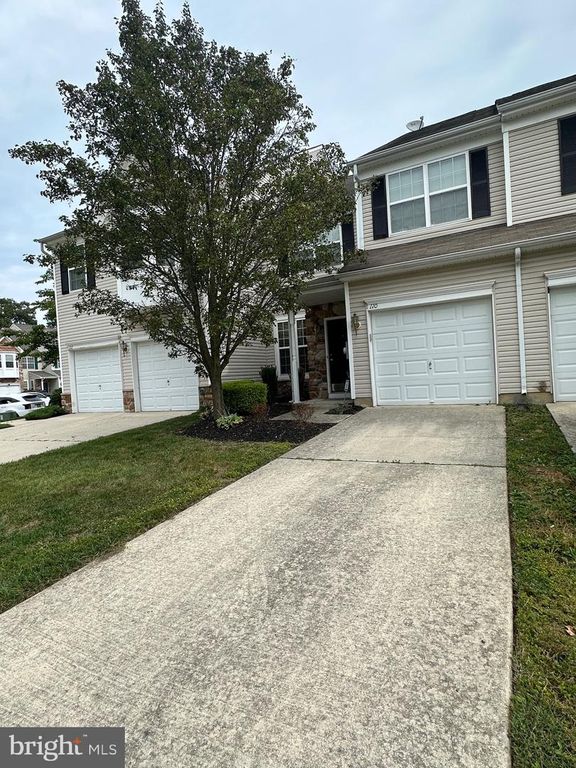 110 SANSOM LN, Deptford, NJ 08096