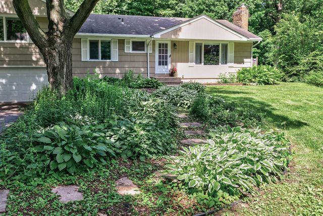 4830 Shady Lane N, Minnetonka, MN 55345