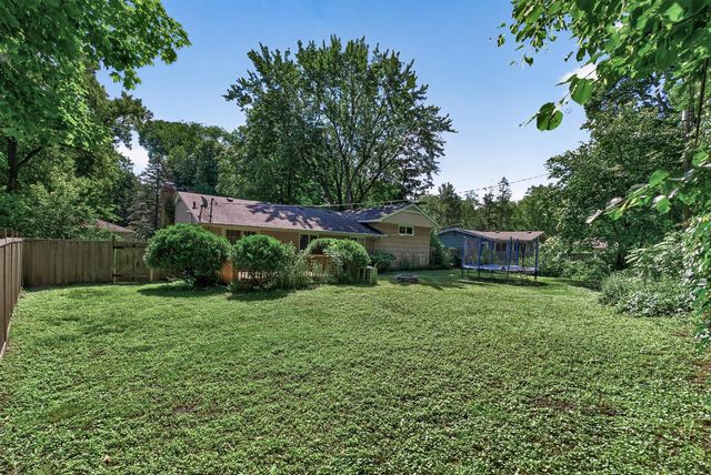 4830 Shady Lane N, Minnetonka, MN 55345