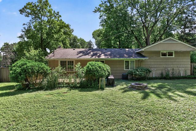 4830 Shady Lane N, Minnetonka, MN 55345