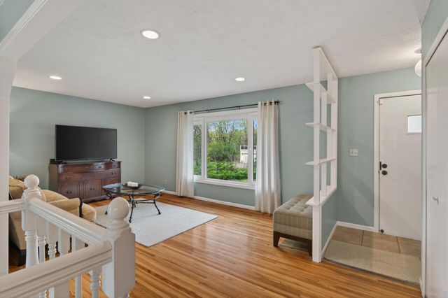 4830 Shady Lane N, Minnetonka, MN 55345