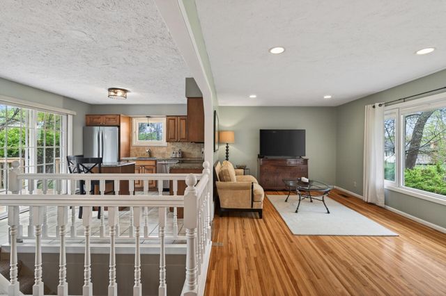 4830 Shady Lane N, Minnetonka, MN 55345