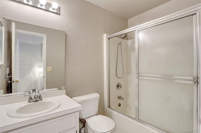 44 Old Lake Road, Congers, NY 10920