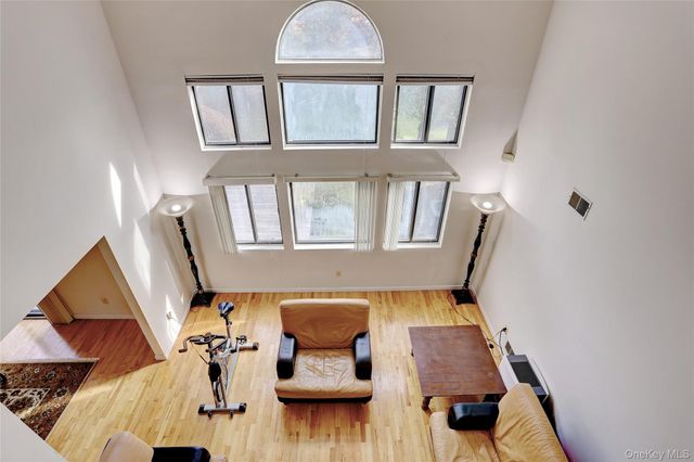 44 Old Lake Road, Congers, NY 10920