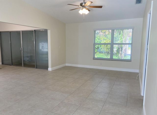 5085 Bottlebrush Street, Delray Beach, FL 33484