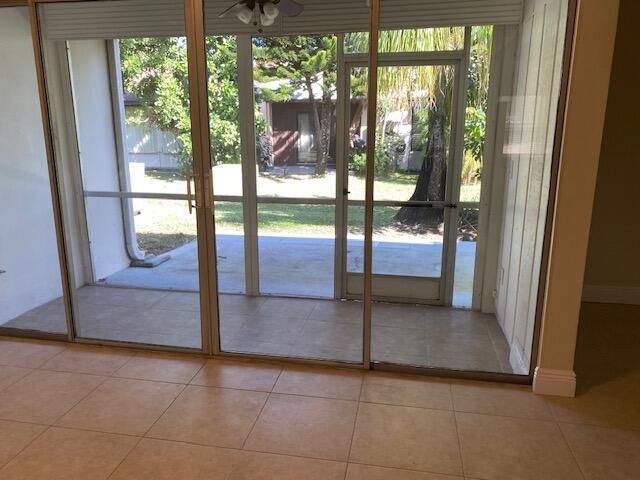 5085 Bottlebrush Street, Delray Beach, FL 33484