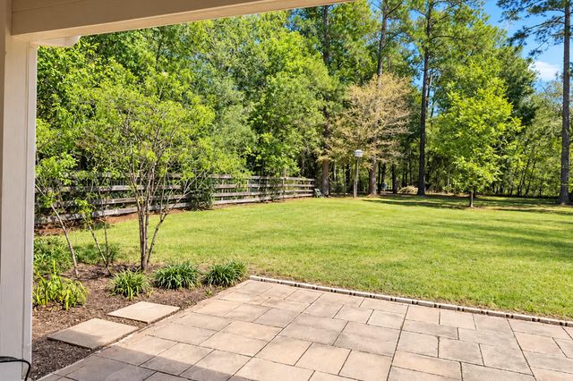 346 Skylark Street, Magnolia, TX 77355