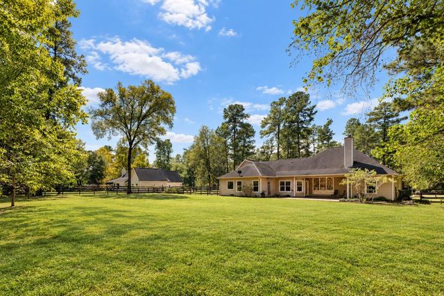 346 Skylark Street, Magnolia, TX 77355