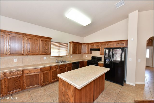 7380 9TH Street, Canutillo, TX 79835