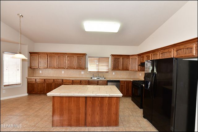 7380 9TH Street, Canutillo, TX 79835