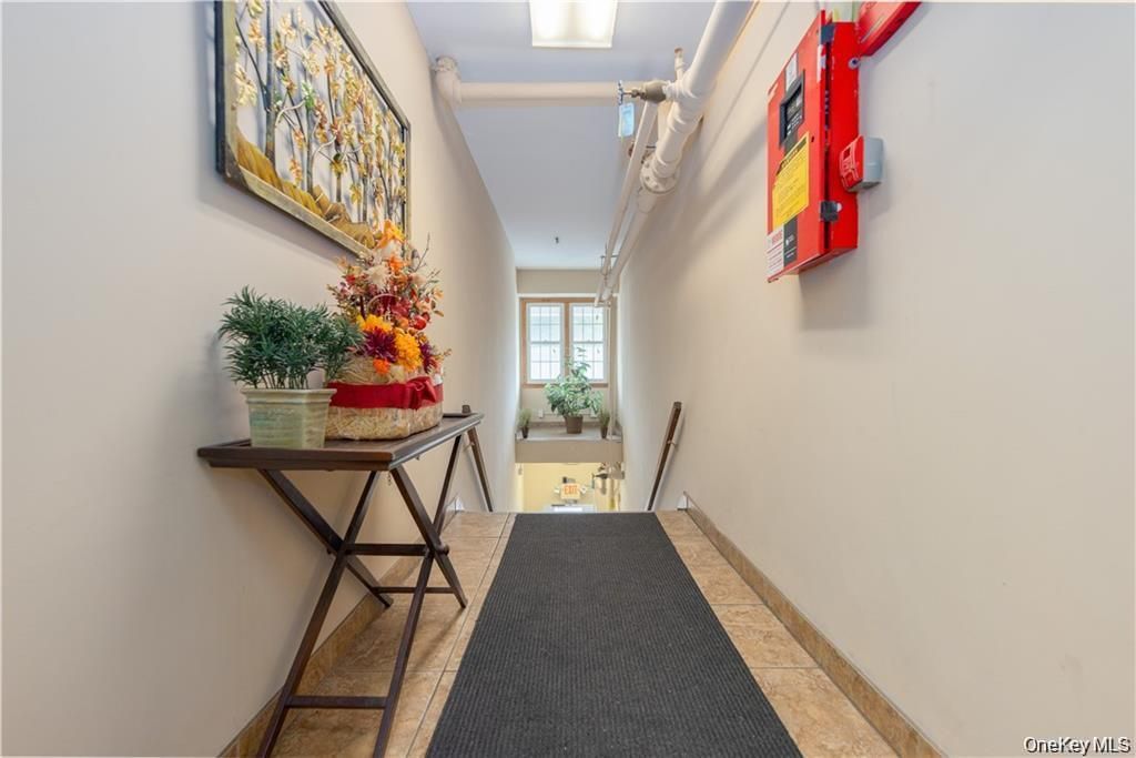 265 S Little Tor Road 201, New City, NY 10956 — photo 3