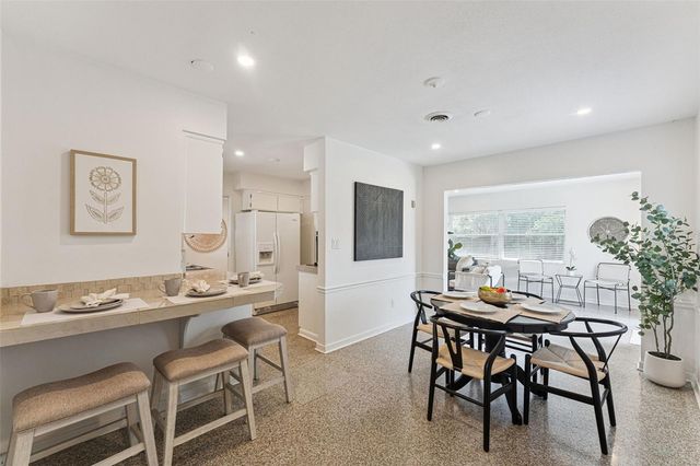 1512 OVERLAKE AVENUE, Orlando, FL 32806