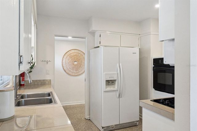 1512 OVERLAKE AVENUE, Orlando, FL 32806