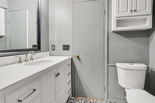 6409 Lyrewood Terrace, Oklahoma City, OK 73132