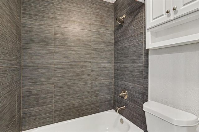 6409 Lyrewood Terrace, Oklahoma City, OK 73132