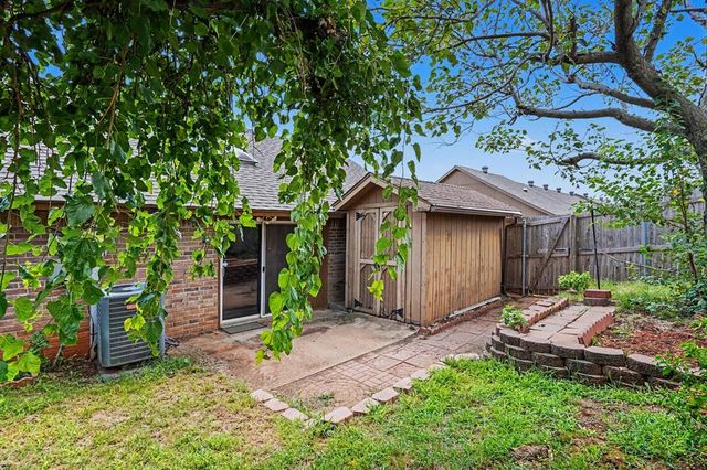 6409 Lyrewood Terrace, Oklahoma City, OK 73132