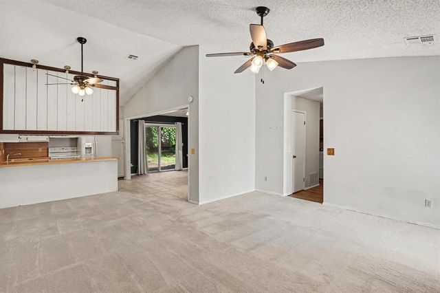 6409 Lyrewood Terrace, Oklahoma City, OK 73132