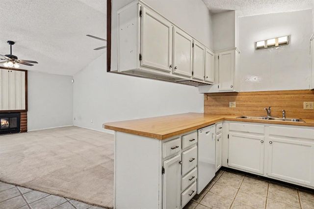 6409 Lyrewood Terrace, Oklahoma City, OK 73132