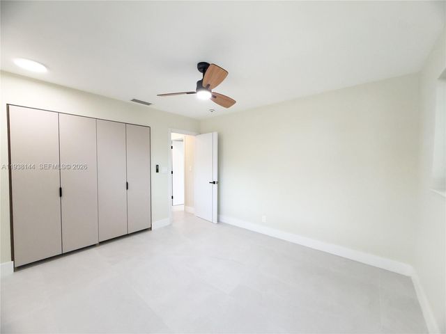 5561 NE 28th Ave, Fort Lauderdale, FL 33308