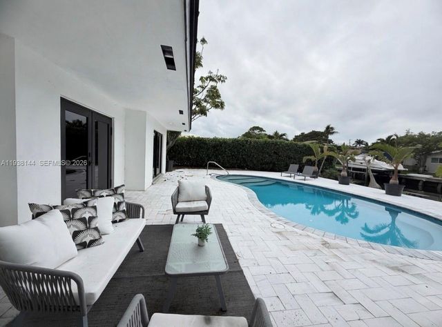 5561 NE 28th Ave, Fort Lauderdale, FL 33308