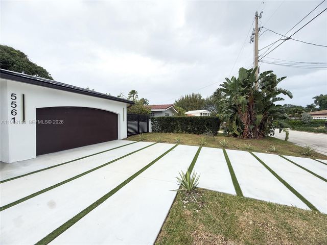 5561 NE 28th Ave, Fort Lauderdale, FL 33308