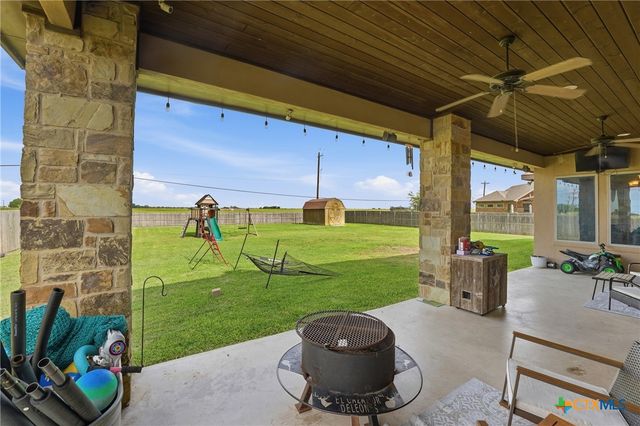 4572 Prairie Summit, Seguin, TX 78155