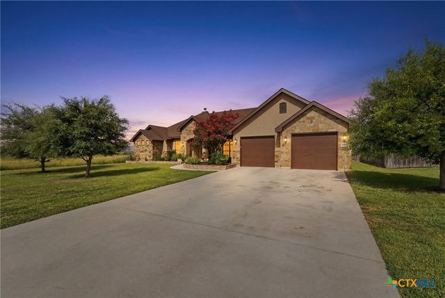 4572 Prairie Summit, Seguin, TX 78155
