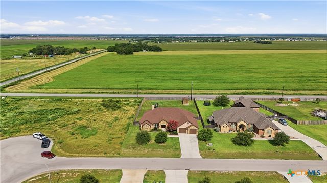 4572 Prairie Summit, Seguin, TX 78155
