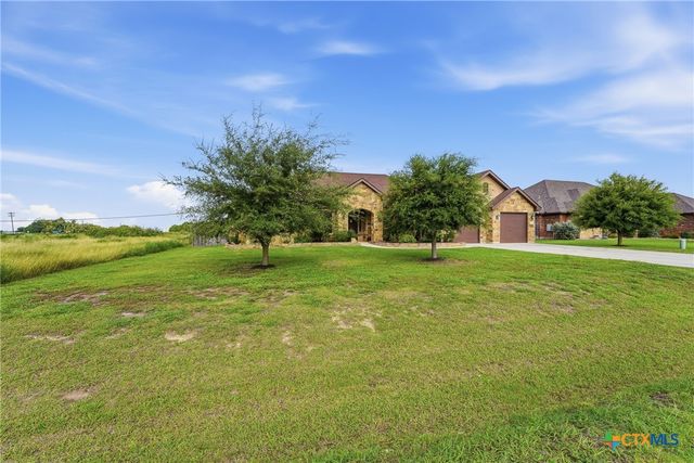 4572 Prairie Summit, Seguin, TX 78155