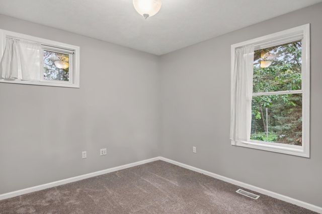 5171 Bancroft Avenue SE, Lowell, MI 49331