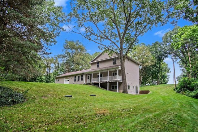 5171 Bancroft Avenue SE, Lowell, MI 49331