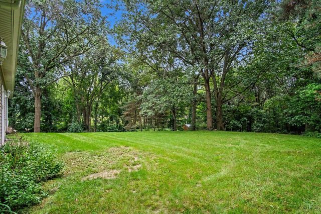 5171 Bancroft Avenue SE, Lowell, MI 49331