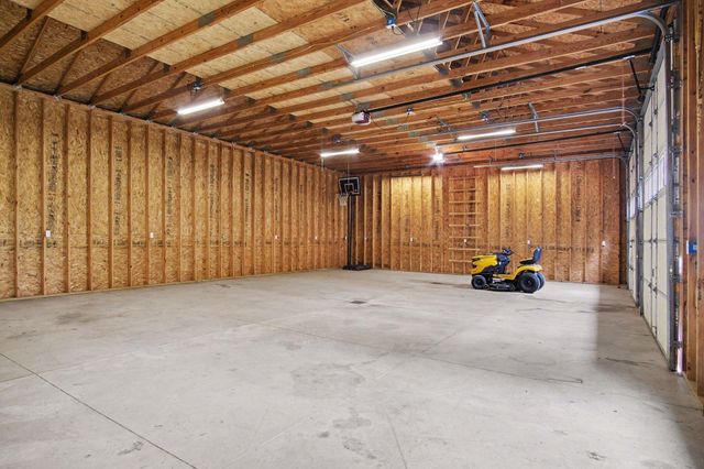5171 Bancroft Avenue SE, Lowell, MI 49331