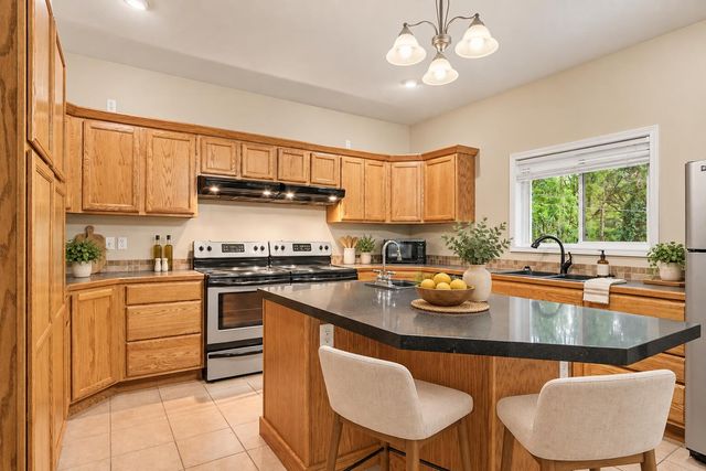 5171 Bancroft Avenue SE, Lowell, MI 49331