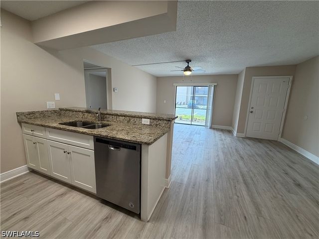 5315 Summerlin RD 1504, Fort Myers, FL 33919