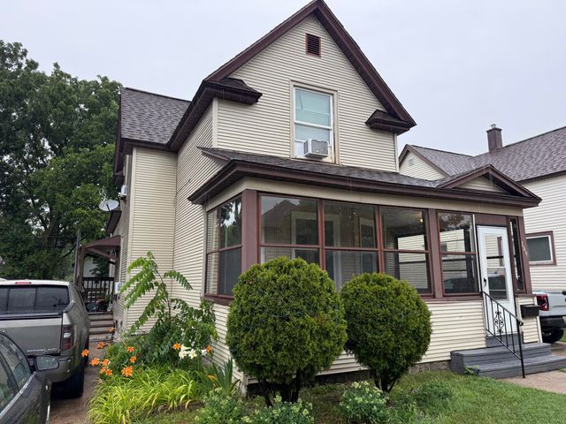 169 W 17th Street, Holland, MI 49423