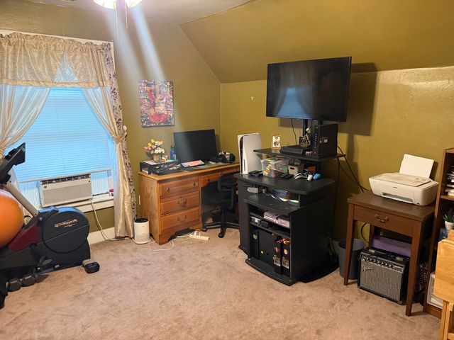 169 W 17th Street, Holland, MI 49423