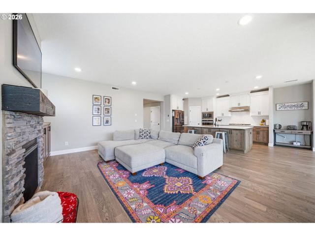 4342 S 16TH Way, Ridgefield, WA 98642