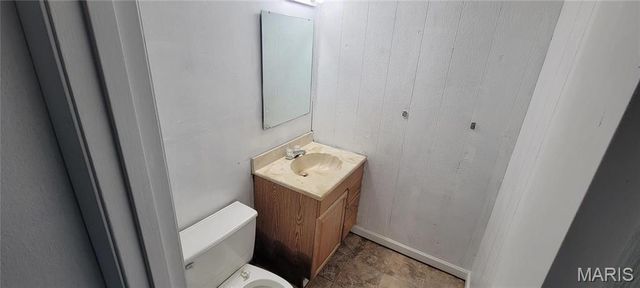 12435 Sea Lane Drive, Florissant, MO 63033